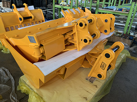 excavator hydraulicTilting Bucket Rotator Mud Tilt Clean Bucket for sale